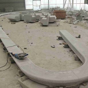 镇江 芝麻白花岗岩弧形花坛石，坐凳石