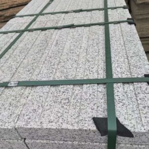 镇江 白麻花岗岩直行盲道石，盲条，地铺石