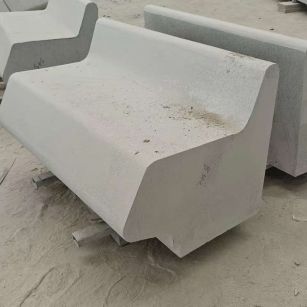 镇江 芝麻白花岗岩异形坐凳，石凳