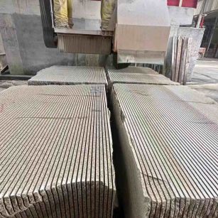 镇江 车间生产日常，黄金麻白麻花岗岩