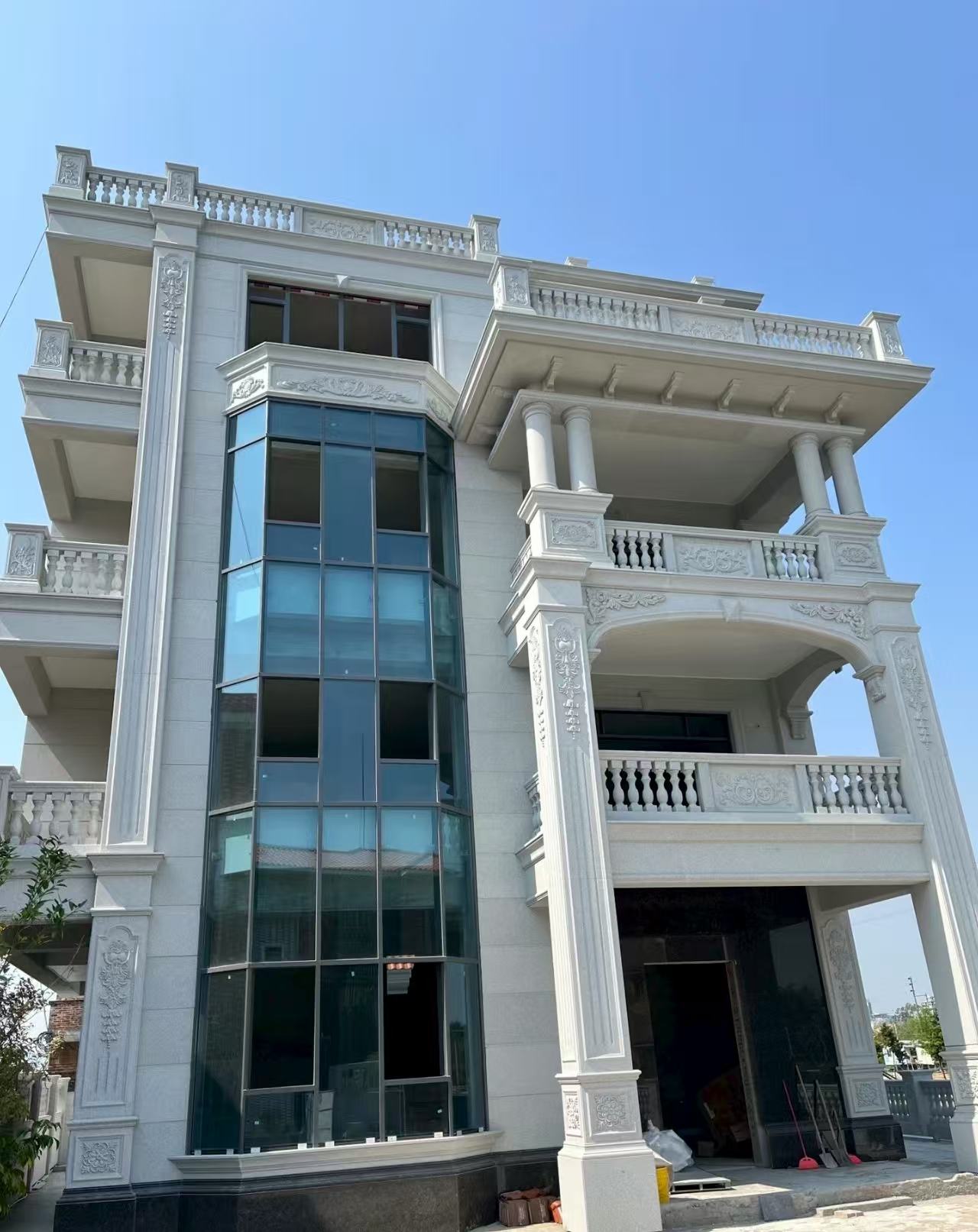 镇江 白麻花岗岩别墅外墙干挂效果展示