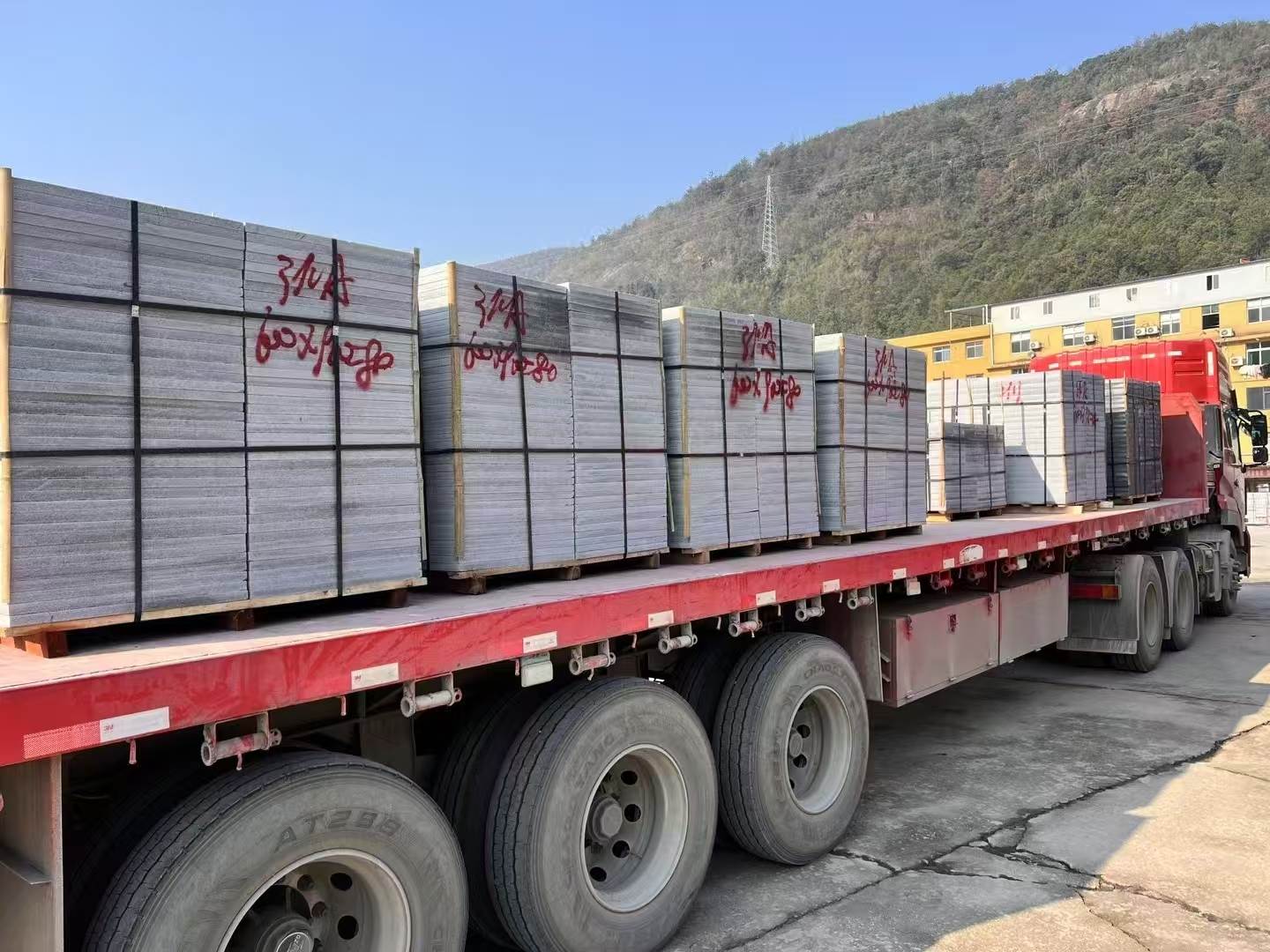 镇江 芝麻灰地铺石出货日常