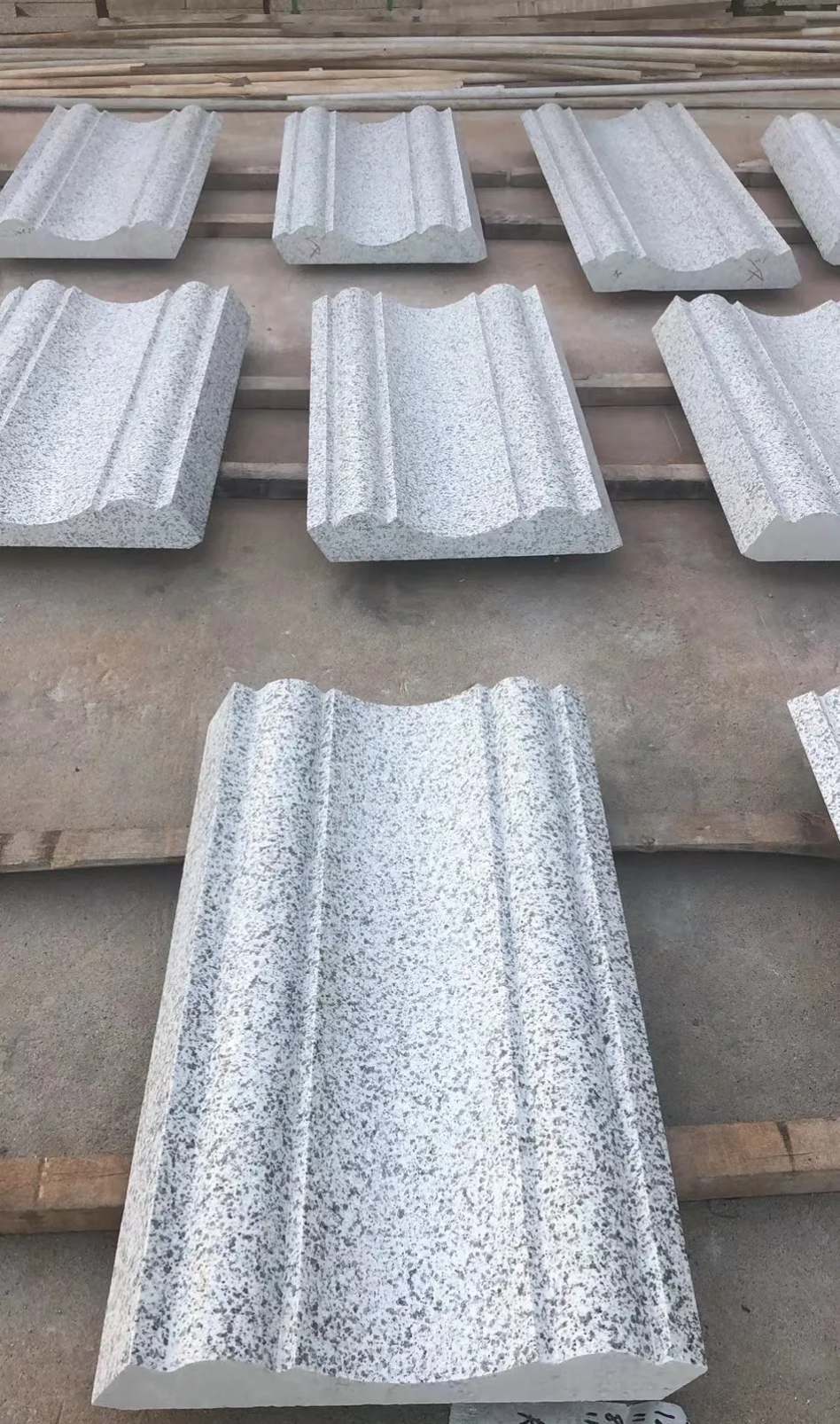 镇江 白麻花岗岩光面别墅线条