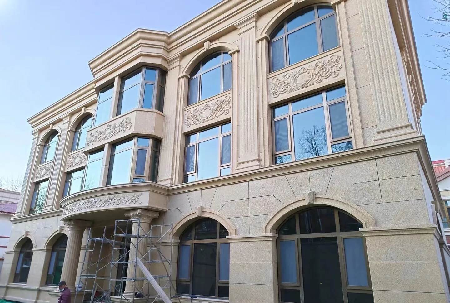 镇江 黄金麻花岗岩别墅外墙干挂