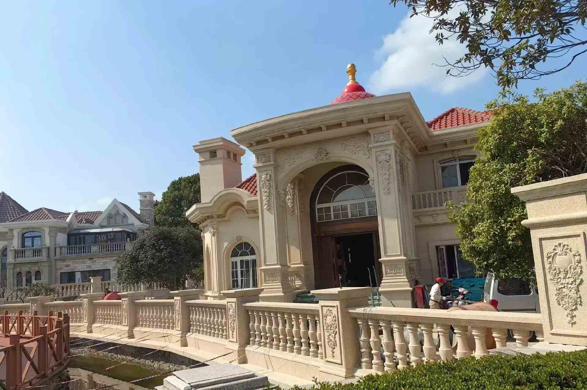 镇江 黄金麻花岗岩欧式别墅