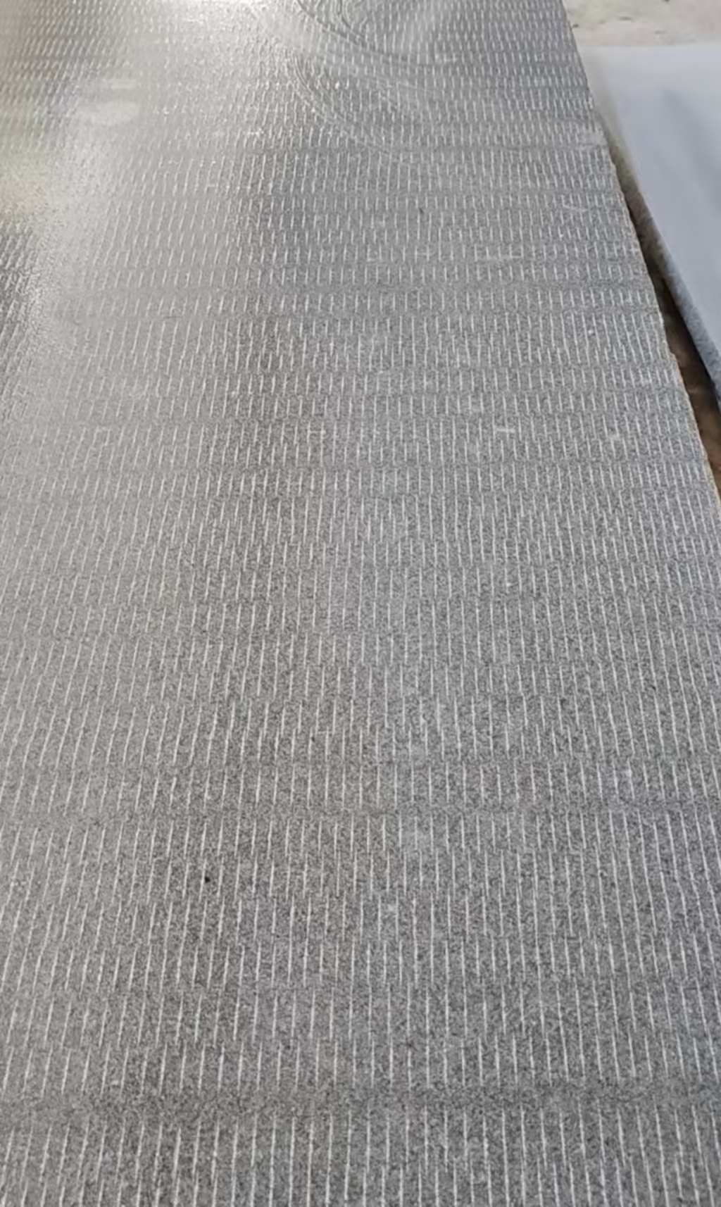 镇江 芝麻灰花岗岩斧剁面，刀斩面