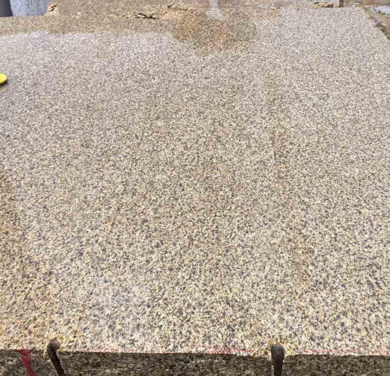 镇江 黄金麻花岗岩石材方料