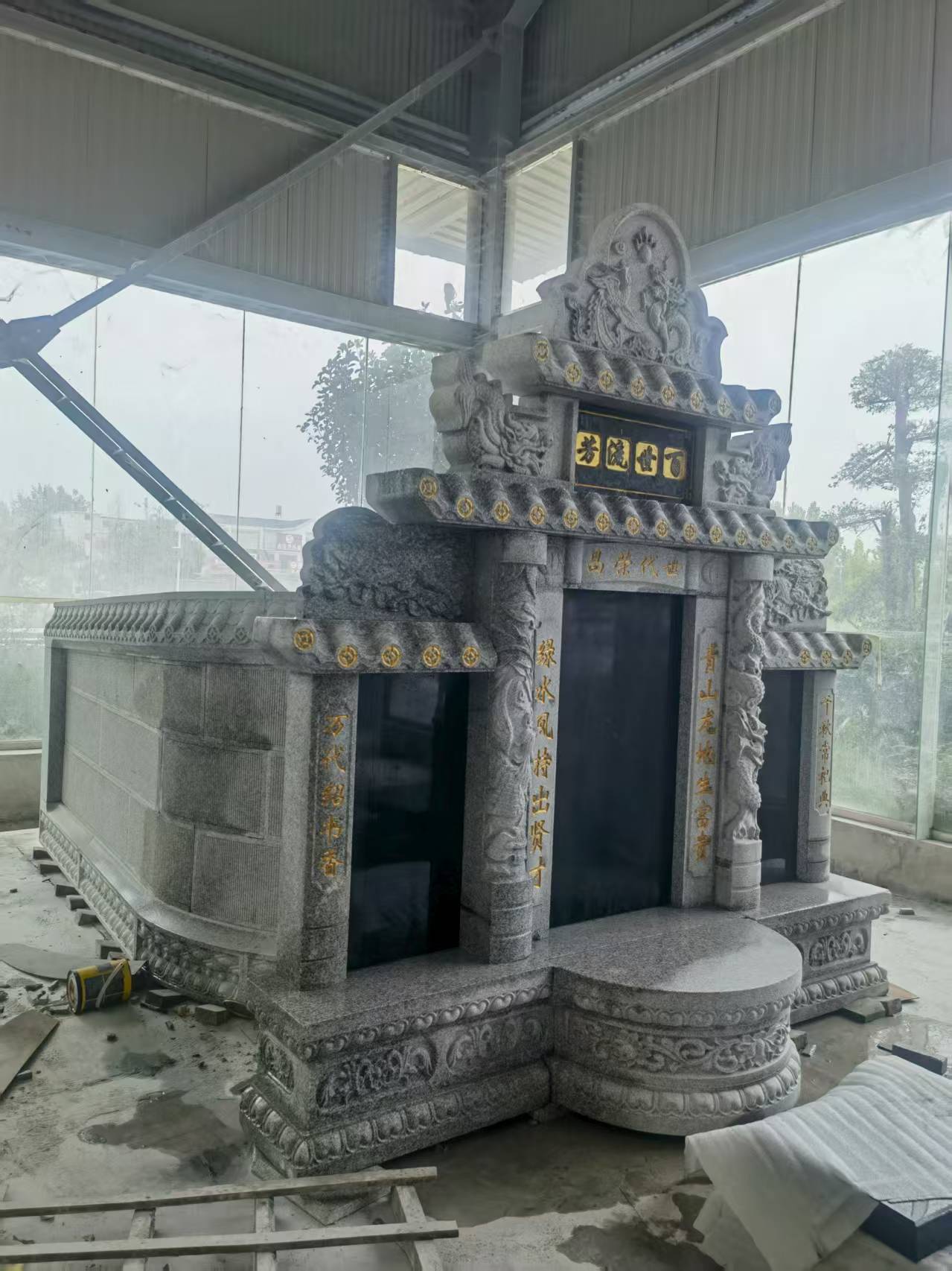 镇江 芝麻白墓碑效果展示图